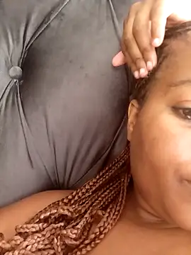 ThickLeeyanaXX's cam snapshot