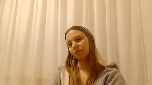 CrackShirker's cam snapshot