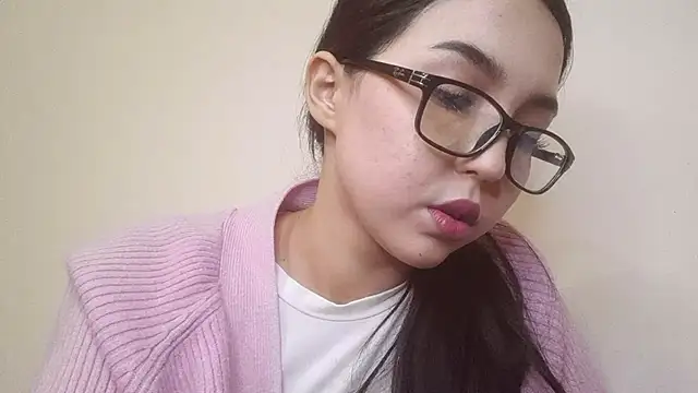 FineRheims's cam snapshot