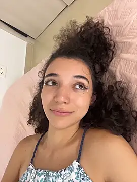 uniquerossie's cam snapshot