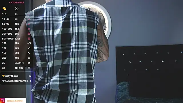 jordan_mayers02's cam snapshot