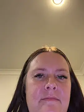 carinabro10 live sex cam