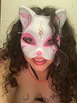 Lucy_YupiSweet live sex cam