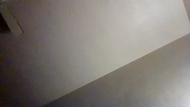 Tallhungandcloudy's cam snapshot