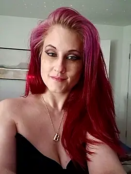 BusyB1983 live sex cam