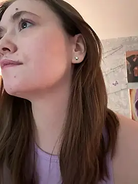 Sabrina_shells's cam snapshot