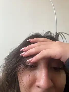 LuluBeerry's cam snapshot