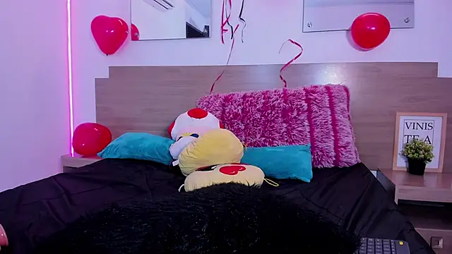 Katta_Martini_'s cam snapshot