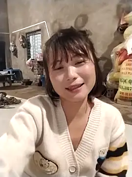 linda_bae00's cam snapshot