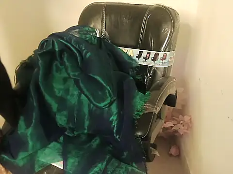 aish_a's cam snapshot