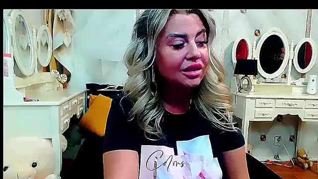 xplayfullblondexx live sex cam