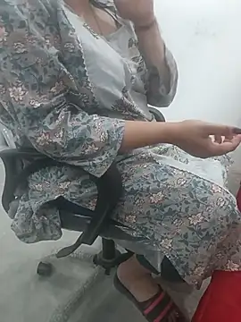 payal_261072_'s cam snapshot