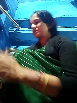 Jooli_xx's cam snapshot