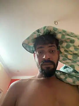 Stoner-boii-Cloudy-arhan's cam snapshot