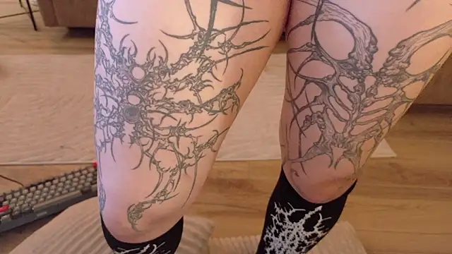 Yuriko_May live sex cam