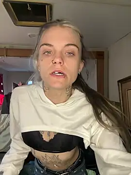 ittybittymeryssa live sex cam