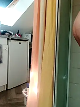 JOHANNA9MOI02 live sex cam