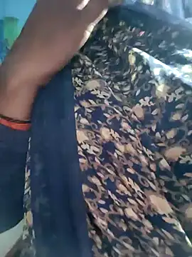 Queen_chayna live sex cam