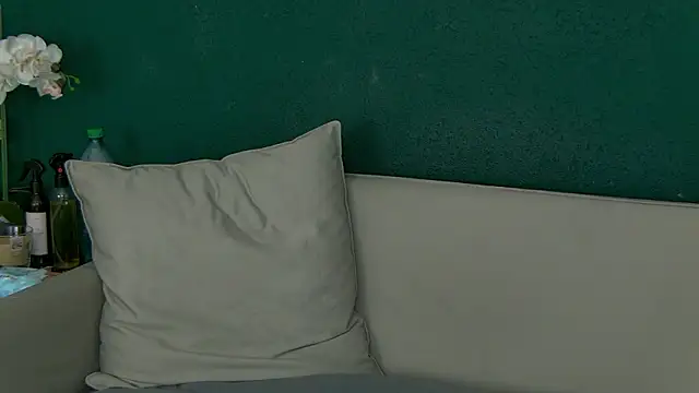 RoxanneJoy's cam snapshot