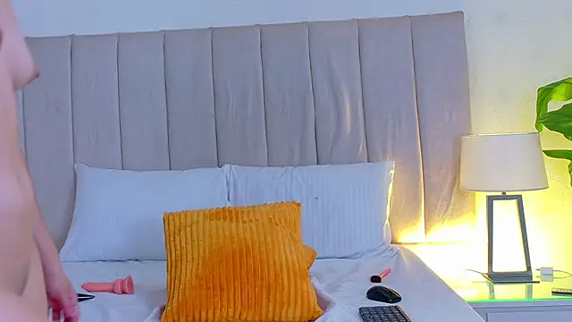 Brisa_Silva's cam snapshot