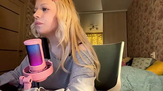 JeneeBIanks's cam snapshot