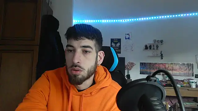 maestroboris95 live sex cam