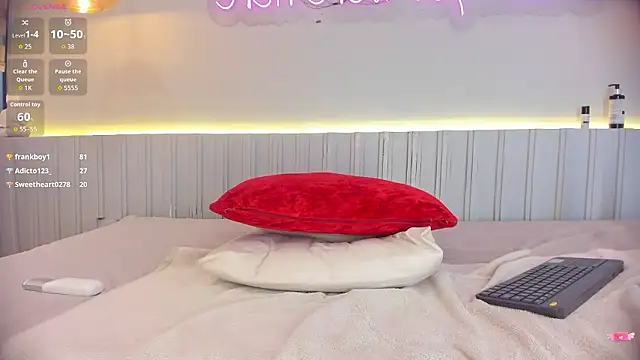 sally_monroe live sex cam