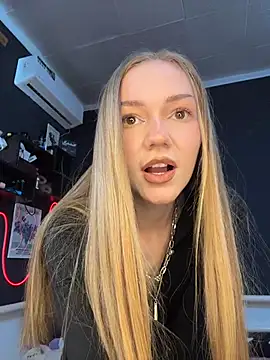 MilaMoone's cam snapshot