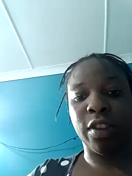 YummyBoobs_'s cam snapshot