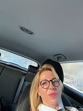 LisaMurr's cam snapshot