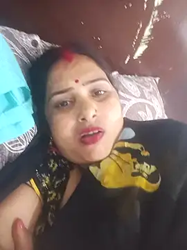 Your-shreya143's cam snapshot