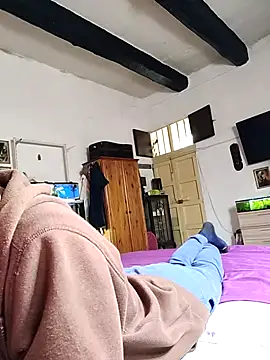 KeptupInosine live sex cam