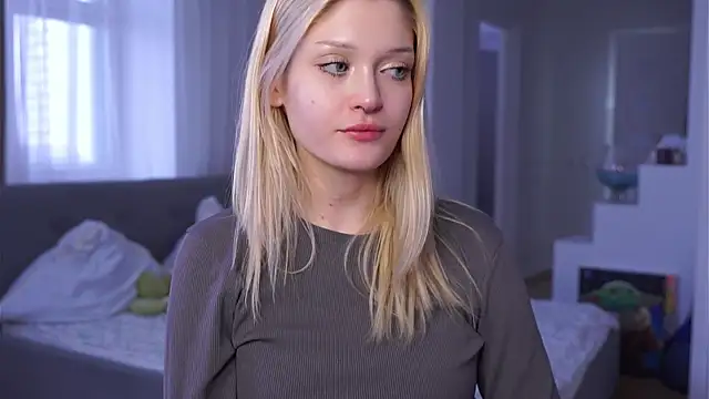 TaraBomstad's cam snapshot