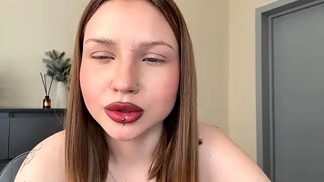 PledHoly's cam snapshot