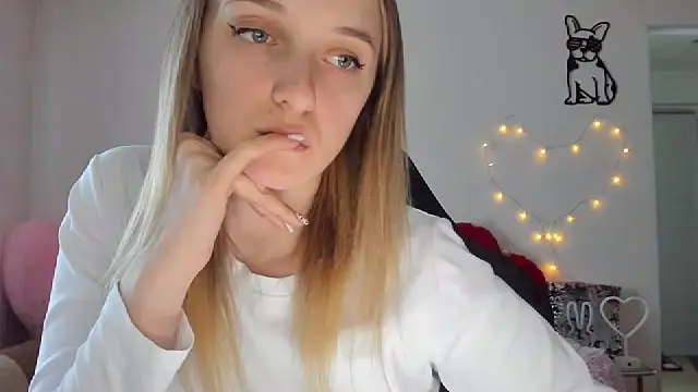 RouseReed's cam snapshot