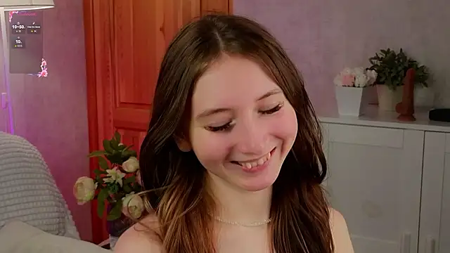 Lola_loveli's cam snapshot