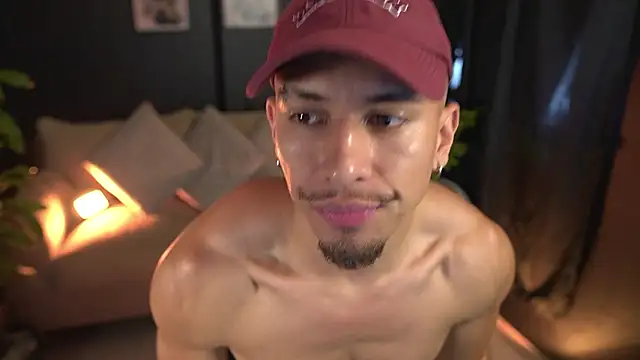 Aaronfox_x live sex cam