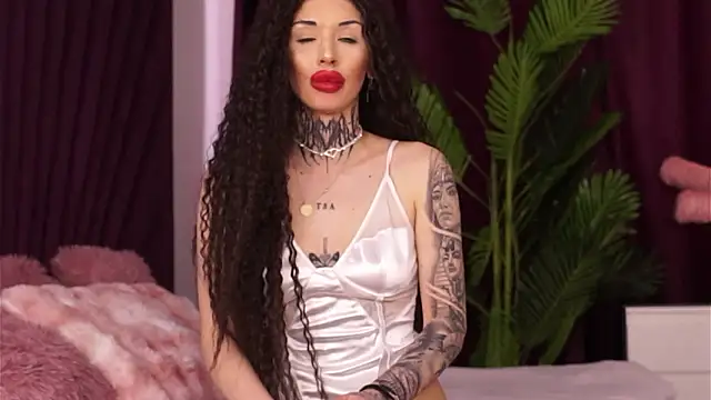 CassandraFoxy live sex cam