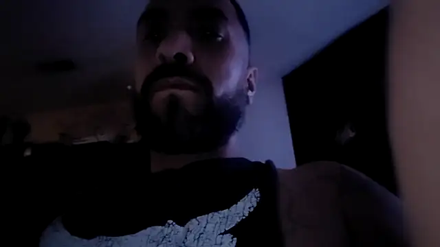 Forbidden_daddy's cam snapshot