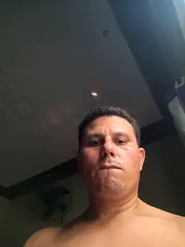 0PR3DAD0R's cam snapshot