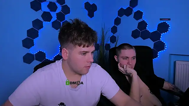 michael_strong1's cam snapshot