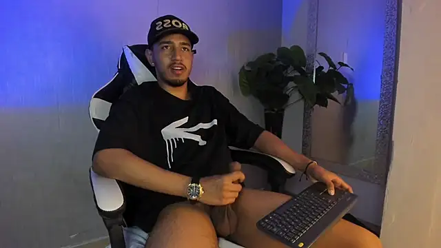 Brand_Collins's cam snapshot