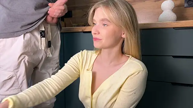 Adelovenick live sex cam