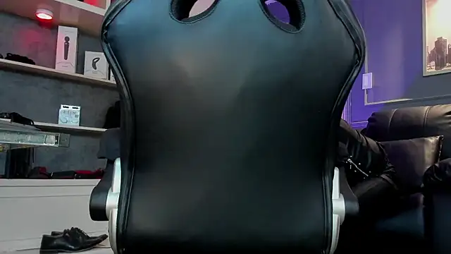 MrFrank_tattoo's cam snapshot