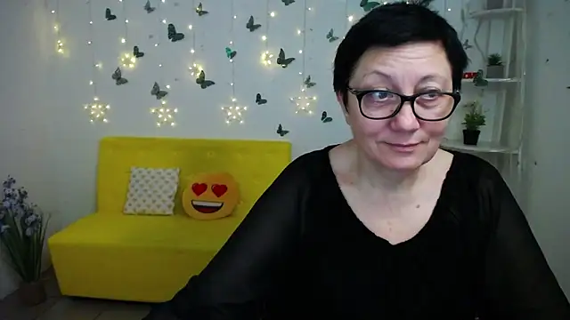 EmilyL0ve live sex cam