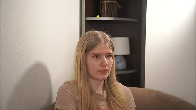 MelanyRuch live sex cam