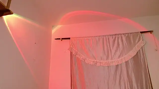 chloe_roxy's cam snapshot