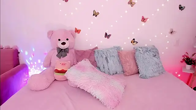 Zara_uwu_ live sex cam