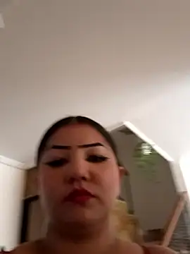 MadelynSmit_'s cam snapshot