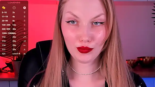 DakotaMabs live sex cam